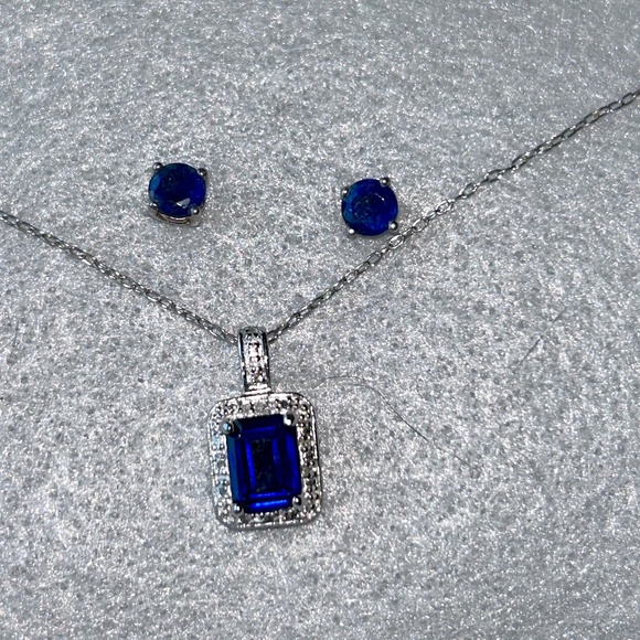 Sapphire Necklace and Earring Set - Picture 1 of 2